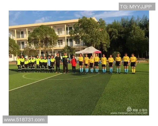 经典老足球明星海报汇总欣赏带你重温绿茵岁月的辉煌瞬间